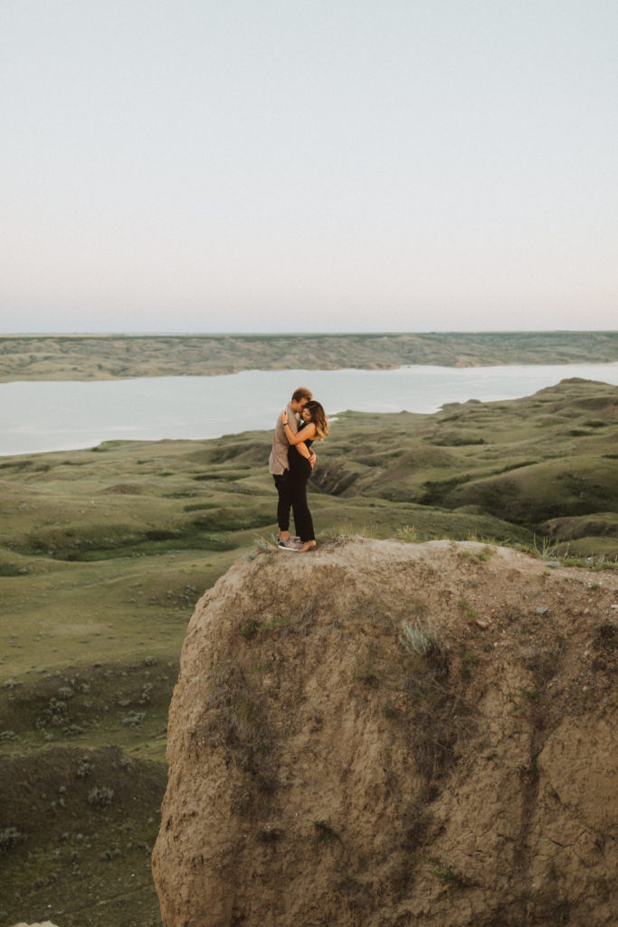 elopement photographer in Saskatchewan