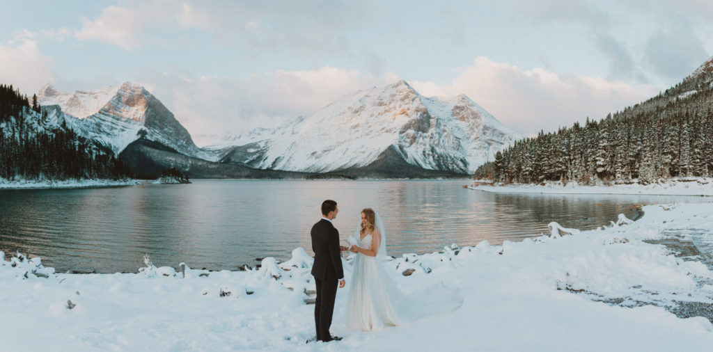 banff national park winter elopement at the lake in the snow