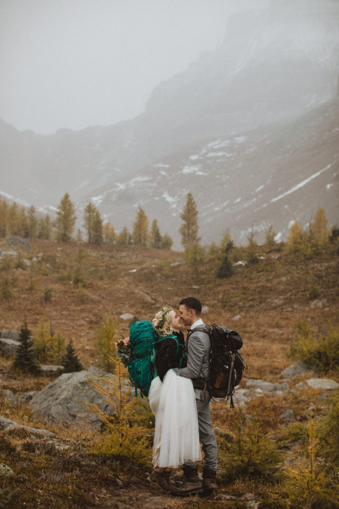 larch valley hiking elopement